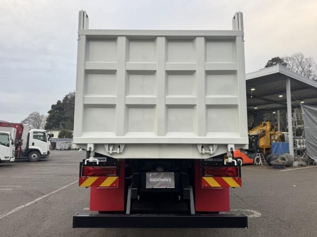 MITSUBISHI FUSOU SUPER GREAT 2025 Image 31