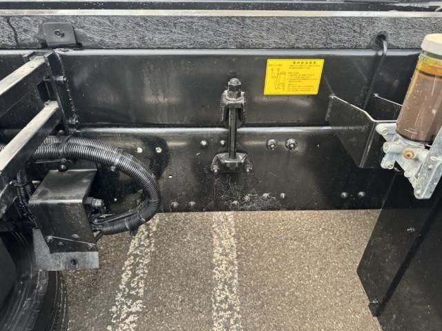 MITSUBISHI FUSOU SUPER GREAT 2025 Image 31