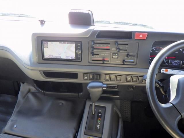 TOYOTA COASTER 2018 Image 31