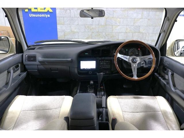 TOYOTA LANDCRUISER WAGON 1994 Image 31