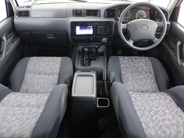 TOYOTA LANDCRUISER VAN 1997 Image 31
