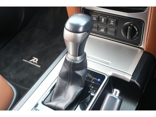 TOYOTA LANDCRUISER PRADO 2021 Image 31