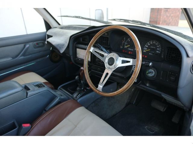 TOYOTA LANDCRUISER WAGON 1994 Image 31