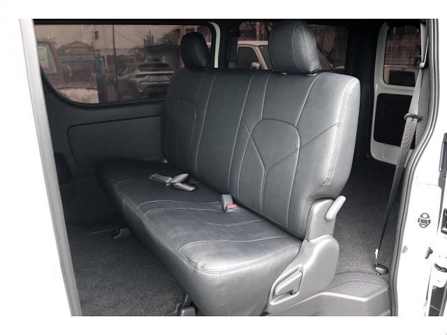 TOYOTA HIACE VAN 2WD 2024 Image 31