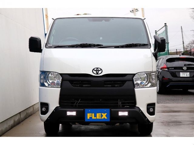 TOYOTA HIACE VAN 2WD 2024 Image 31