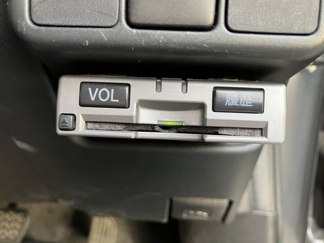 TOYOTA AQUA 2013 Image 31