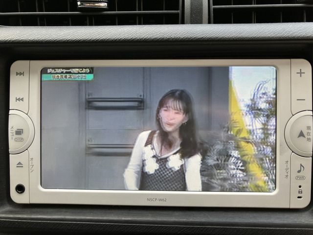 TOYOTA AQUA 2013 Image 31