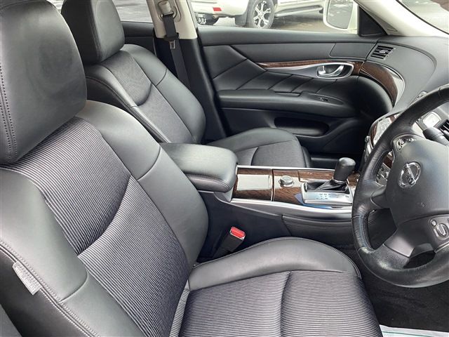 NISSAN FUGA 4WD 2011 Image 31