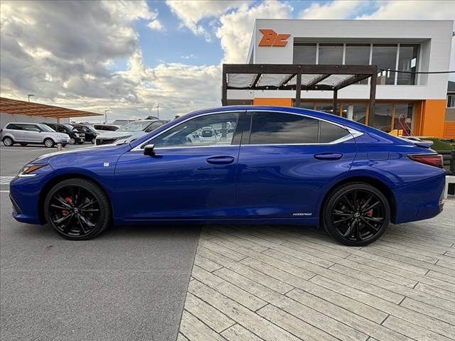 TOYOTA LEXUS ES300H 2021 Image 31