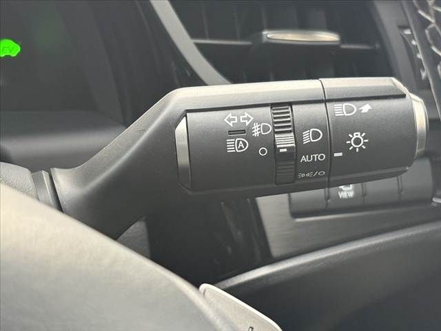 TOYOTA LEXUS ES300H 2021 Image 31