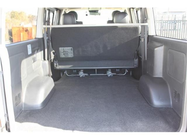 TOYOTA HIACE VAN 2WD 2018 Image 31