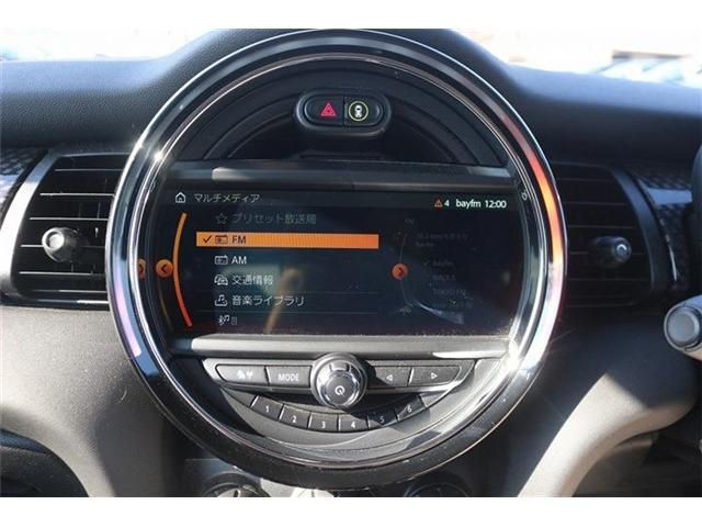 BMW MINI COOPER S 2018 Image 31