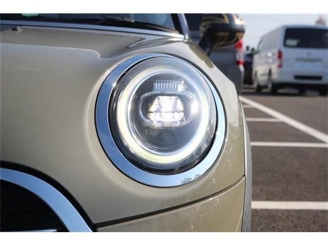 BMW MINI COOPER S 2018 Image 31