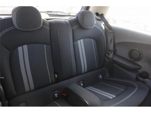 BMW MINI COOPER S 2018 Image 31