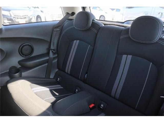 BMW MINI COOPER S 2018 Image 31