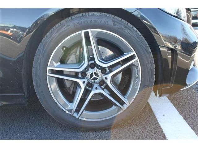 MERCEDES BENZ C CLAS 2019 Image 31