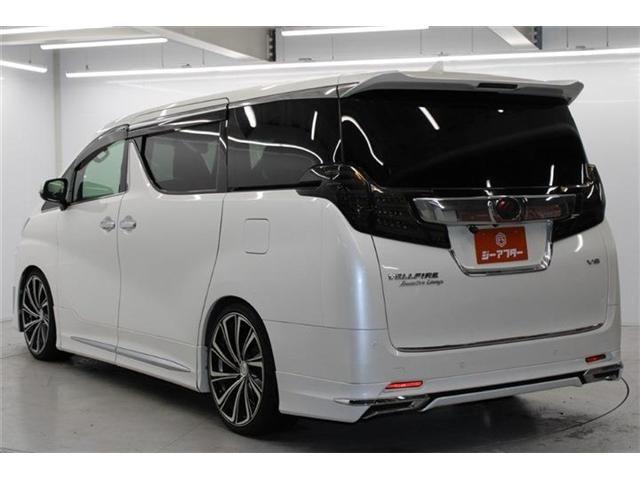 TOYOTA VELLFIRE 2015 Image 31