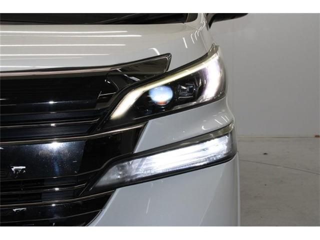 TOYOTA VELLFIRE 2015 Image 31