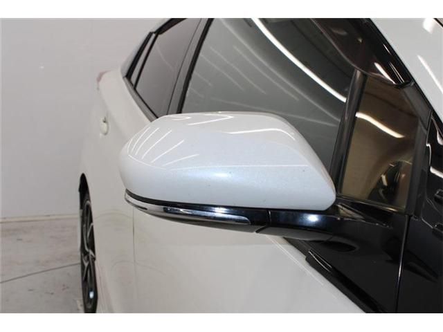 TOYOTA PRIUS PHV 2018 Image 31