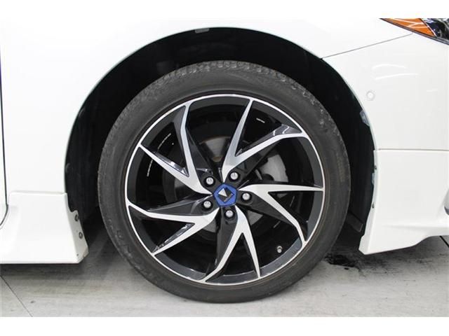 TOYOTA PRIUS PHV 2018 Image 31