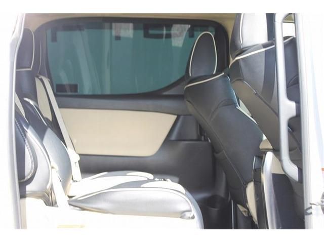 TOYOTA VELLFIRE  HYBRID 4WD 2015 Image 31