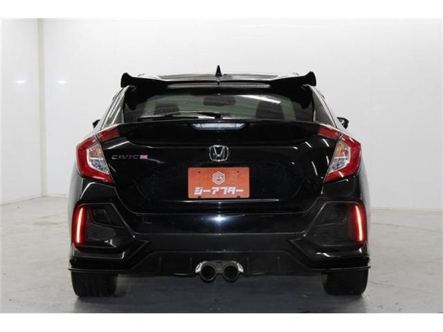 HONDA CIVIC HATCHBACK 2020 Image 31