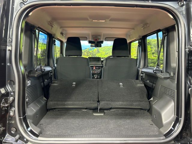 SUZUKI JIMNY NOMADE 2025 Image 31