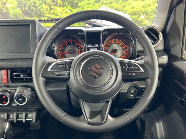 SUZUKI JIMNY NOMADE 2025 Image 31