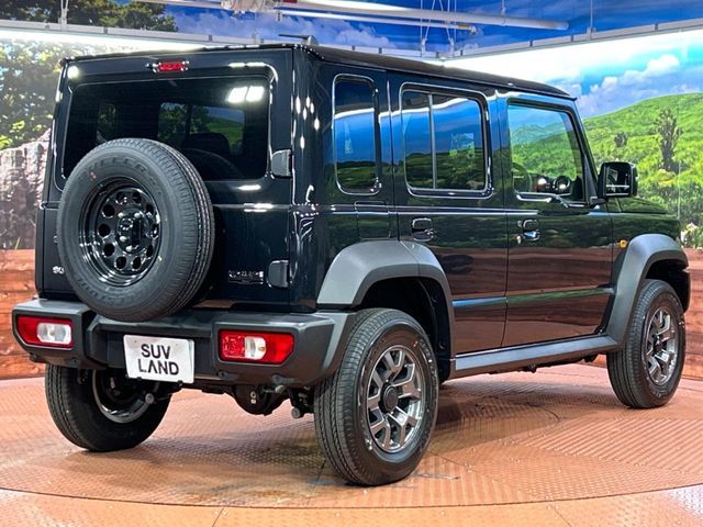SUZUKI JIMNY NOMADE 2025 Image 31