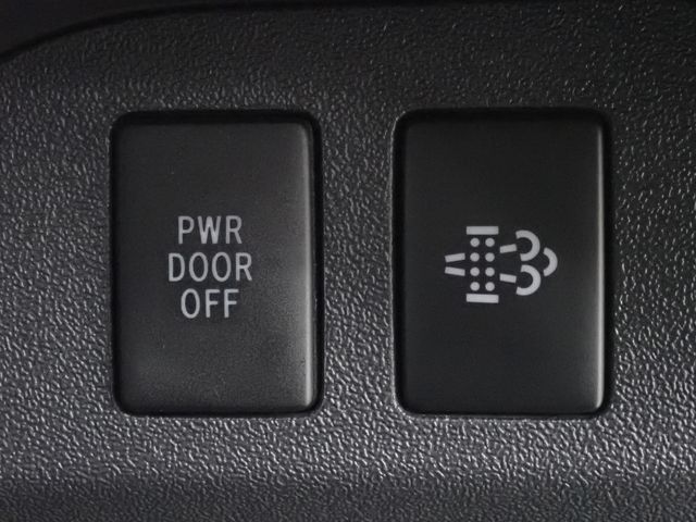 TOYOTA HIACE VAN 2WD 2021 Image 31