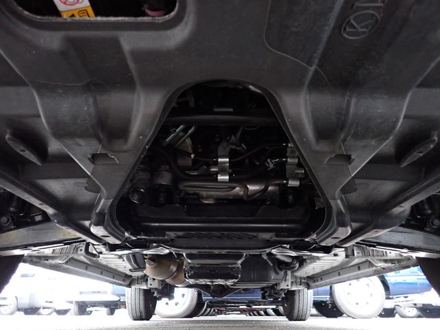 TOYOTA HIACE VAN 2WD 2021 Image 31