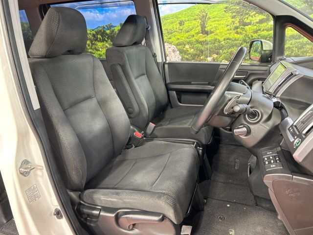 HONDA STEPWAGON SPADA 2013 Image 31