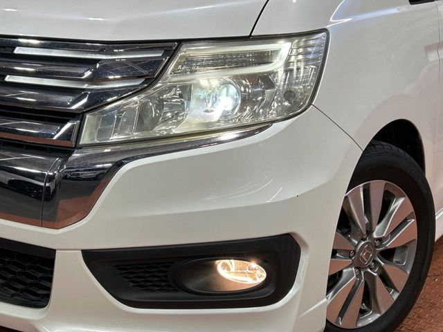 HONDA STEPWAGON SPADA 2013 Image 31