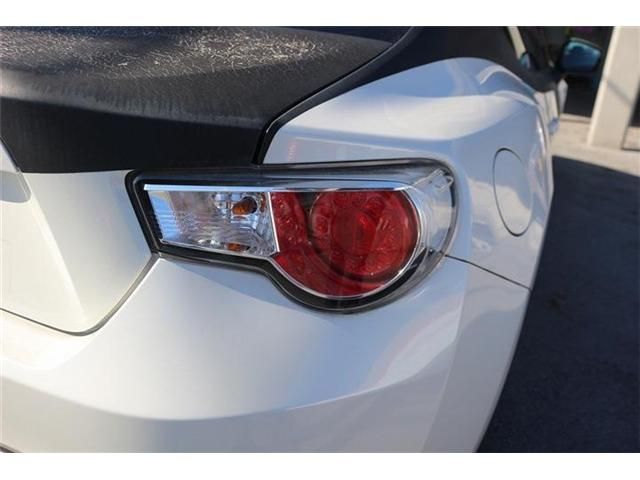 TOYOTA 86 2015 Image 31