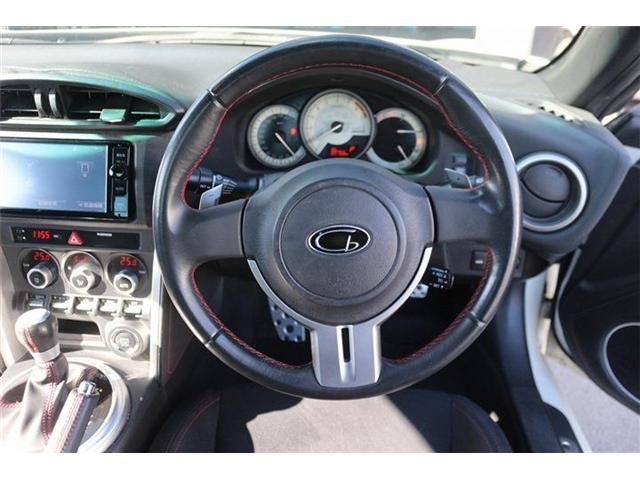 TOYOTA 86 2015 Image 31