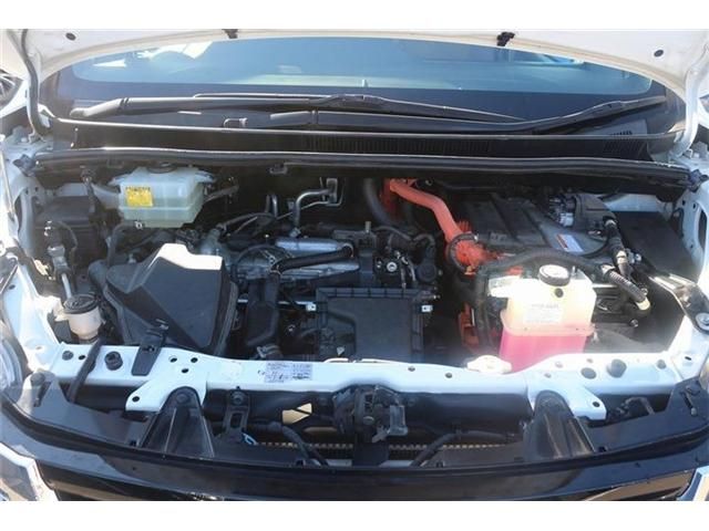 TOYOTA ESQUIRE HYBRID 2017 Image 31