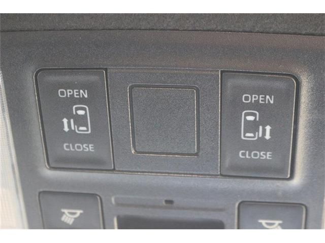 TOYOTA VOXY HYBRID 2023 Image 31