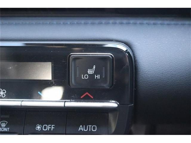 TOYOTA VOXY HYBRID 2023 Image 31