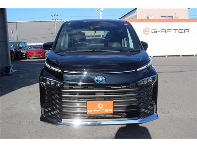 TOYOTA VOXY HYBRID 2023 Image 31