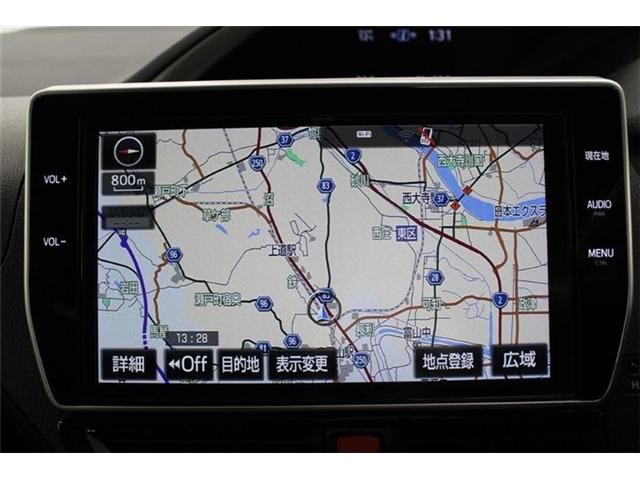 TOYOTA VOXY 2018 Image 31