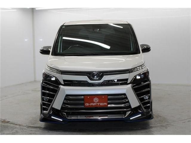 TOYOTA VOXY 2018 Image 31