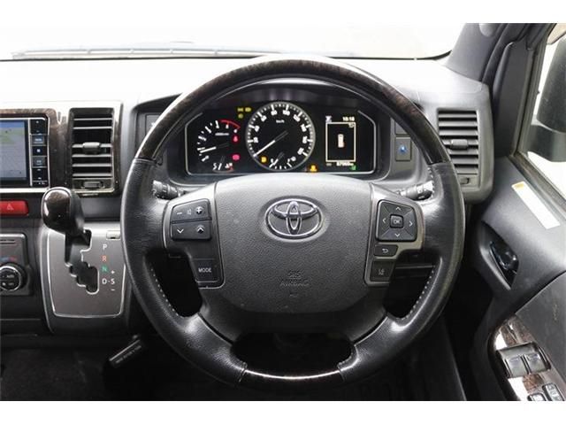 TOYOTA HIACE VAN 2WD 2021 Image 31