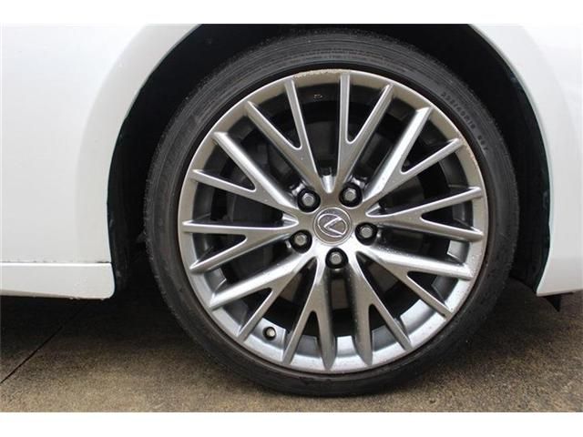 TOYOTA LEXUS IS200T 2016 Image 31