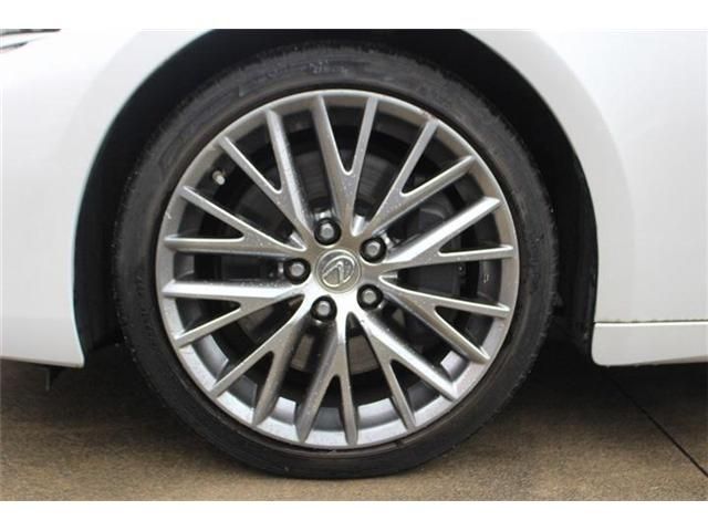 TOYOTA LEXUS IS200T 2016 Image 31