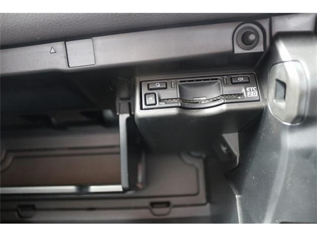 TOYOTA LEXUS UX250H 2023 Image 31