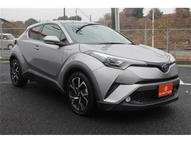 TOYOTA C-HR 2017 Image 31