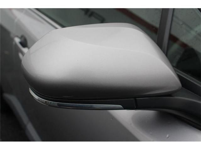 TOYOTA C-HR 2017 Image 31