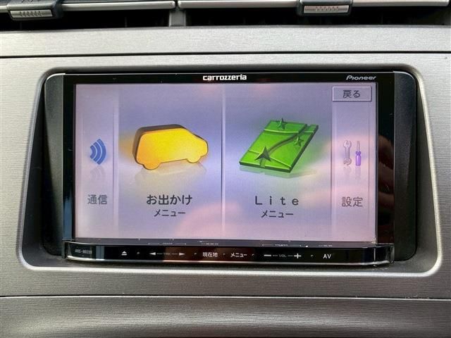 TOYOTA PRIUS 2012 Image 31