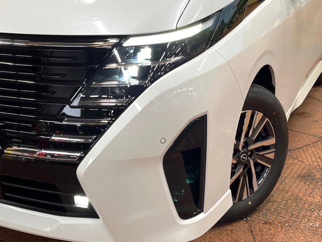 NISSAN SERENA  WG 2025 Image 31