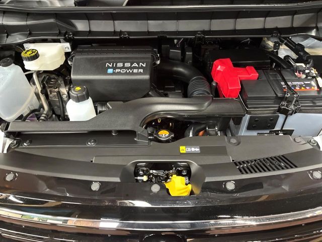 NISSAN SERENA  WG 2025 Image 31